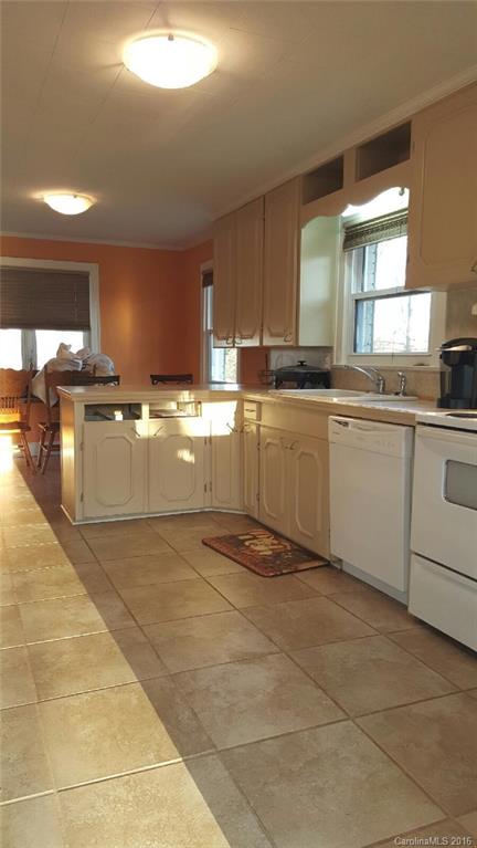 1015 Laton Road Albemarle, NC 28001 - Photo 6 of 13 Gallery Image 6