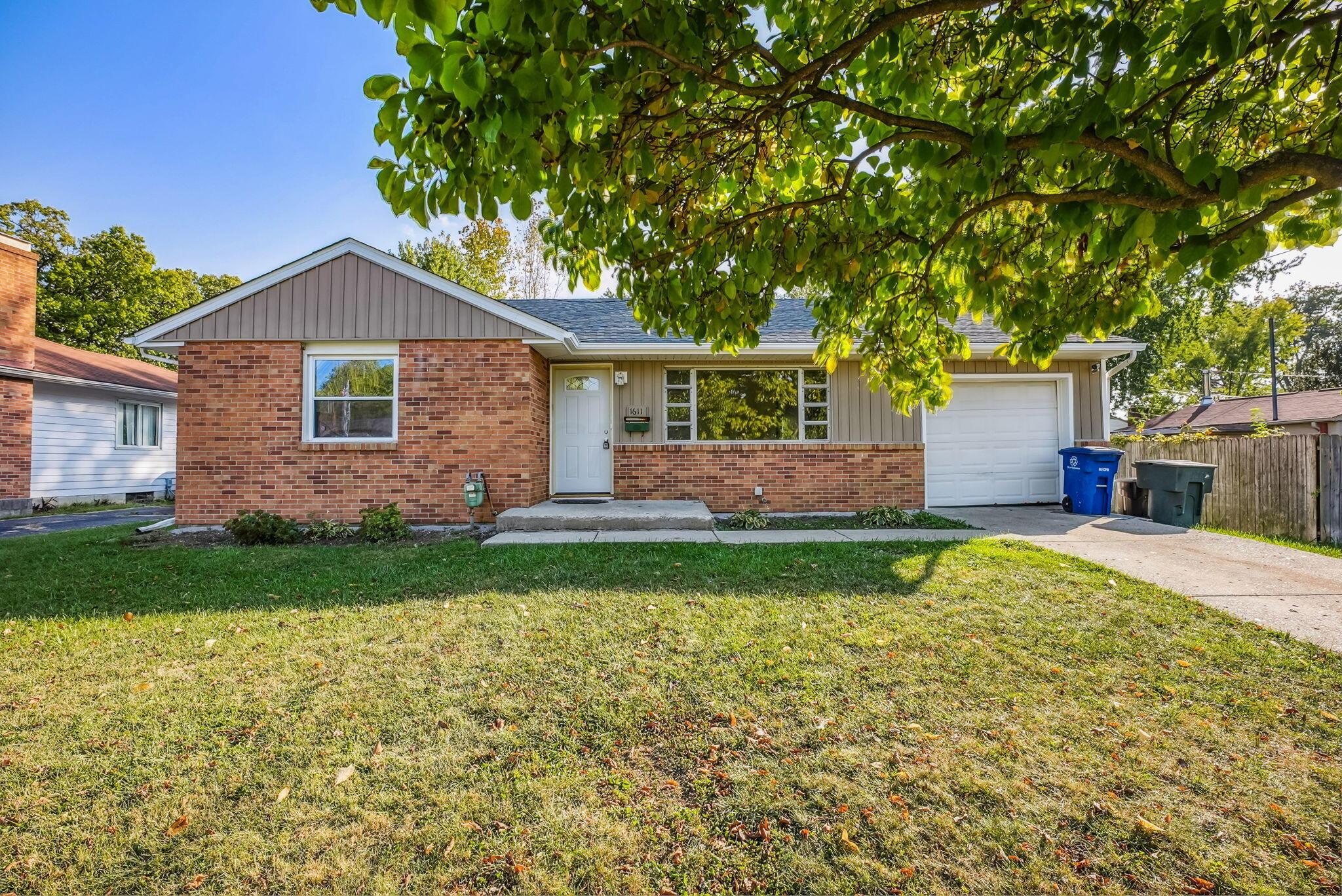 1-web-or-mls-1611-sale-rd