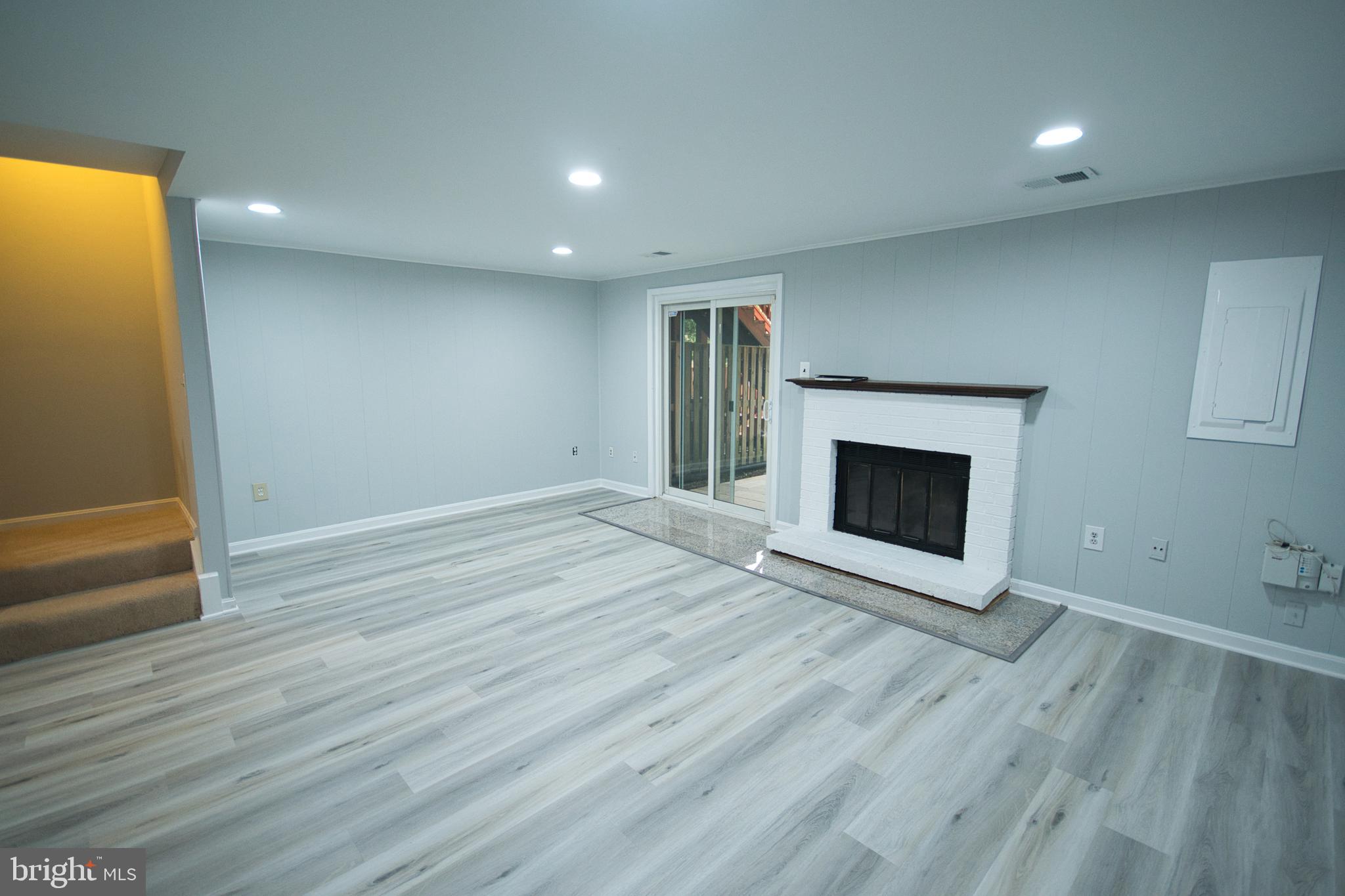 6105 Castletown Way Alexandria, VA 22310 - Photo 28 of 36