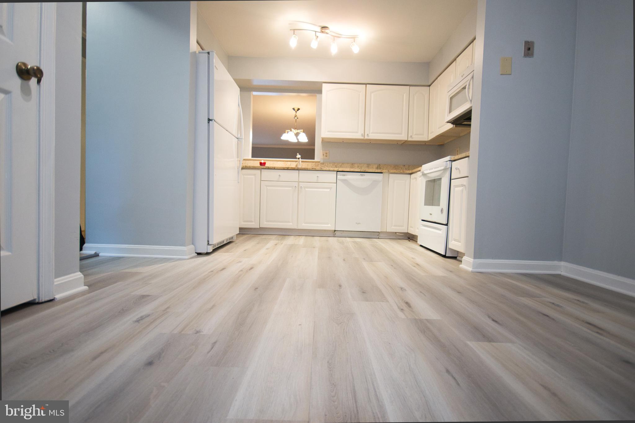 6105 Castletown Way Alexandria, VA 22310 - Photo 5 of 36