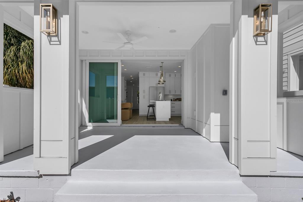 2140 West Chestnut Street Tampa, FL 33607 - Photo 15 of 32