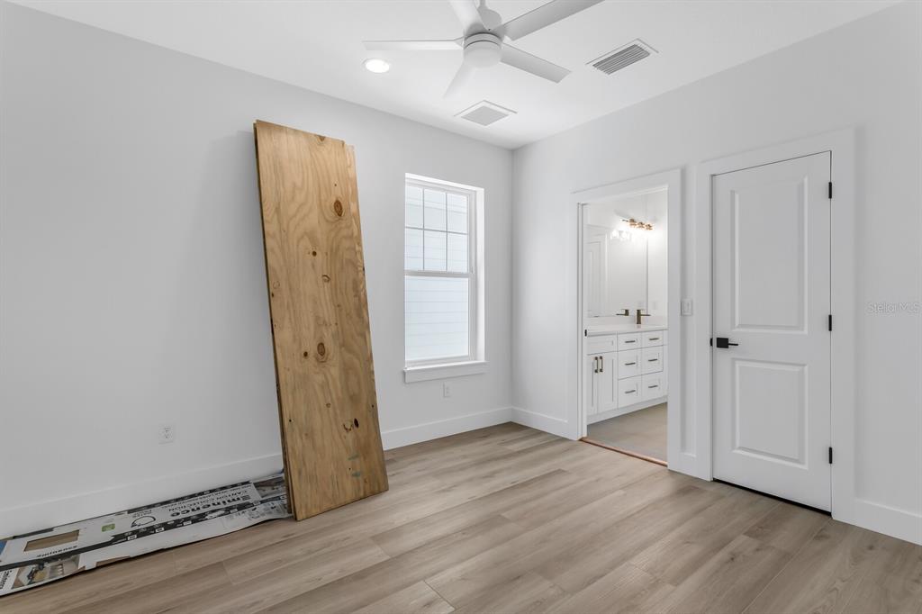 2140 West Chestnut Street Tampa, FL 33607 - Photo 27 of 32