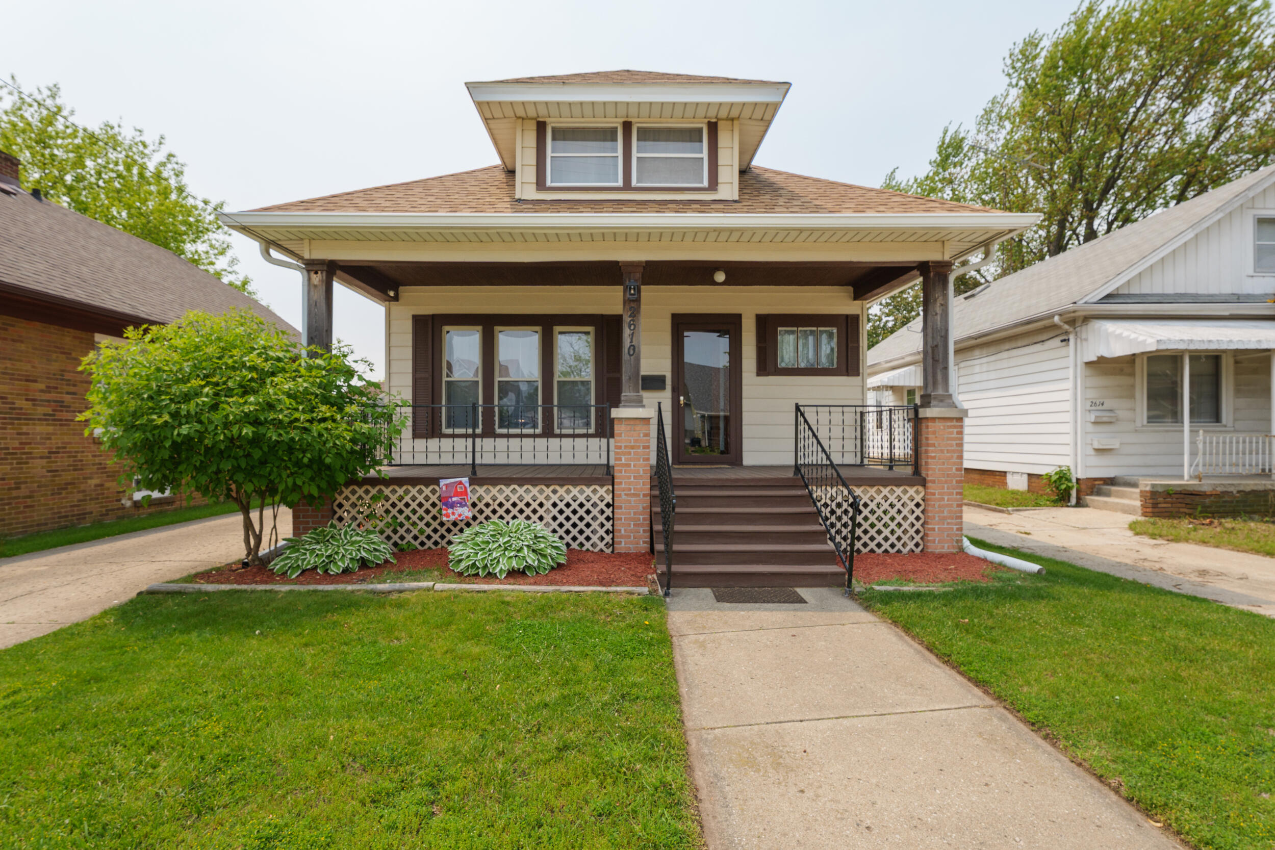 2610 Douglas Avenue Racine, WI 53402 - Photo 1 of 1 2610 Douglas-001