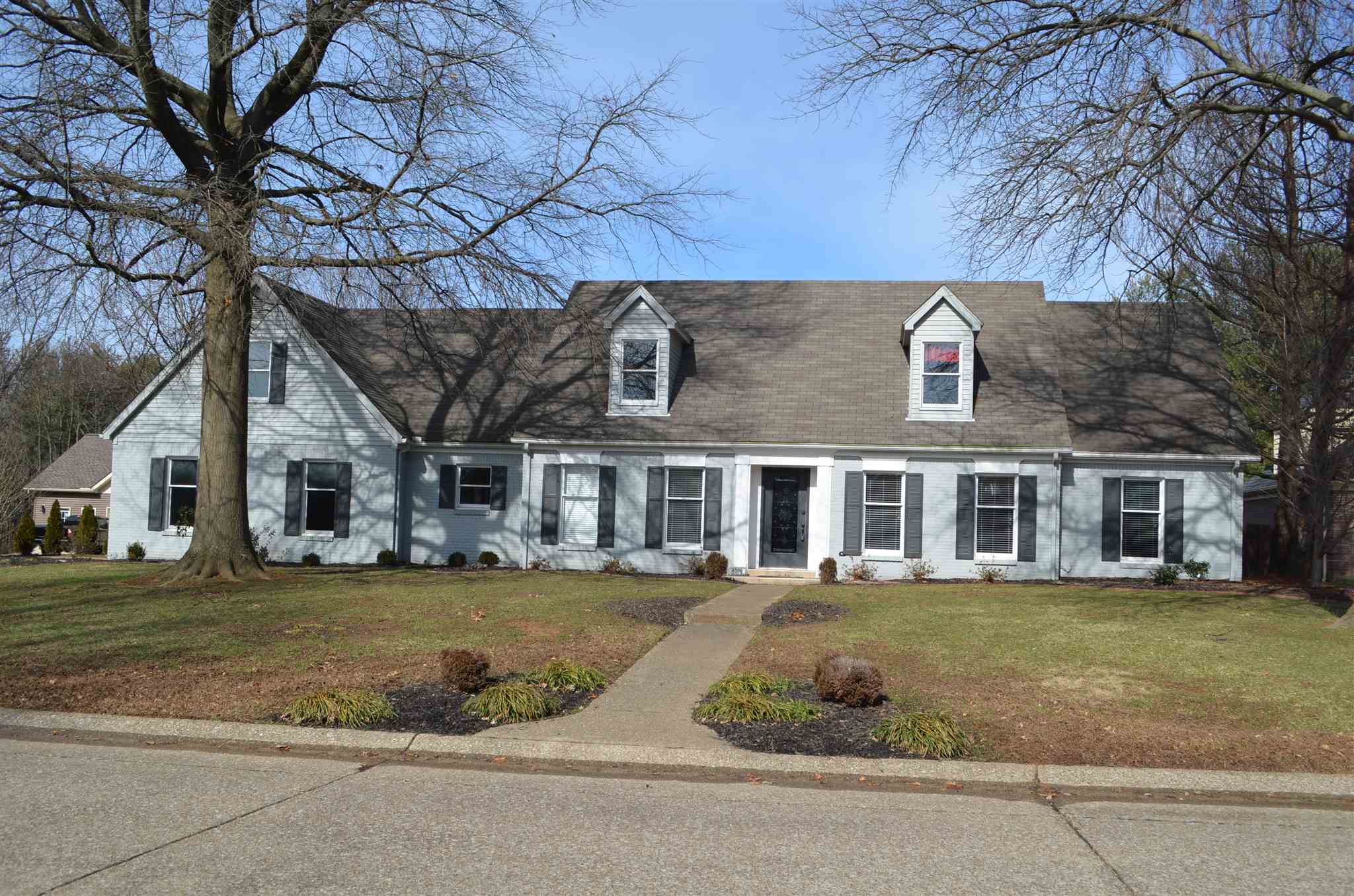 8300 Roberts Ridge Road Newburgh, IN 47630 - Photo 1 of 35 Gallery Image 1