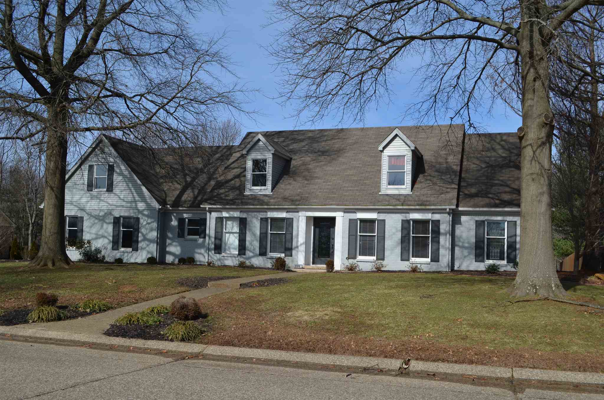 8300 Roberts Ridge Road Newburgh, IN 47630 - Photo 2 of 35 Gallery Image 2