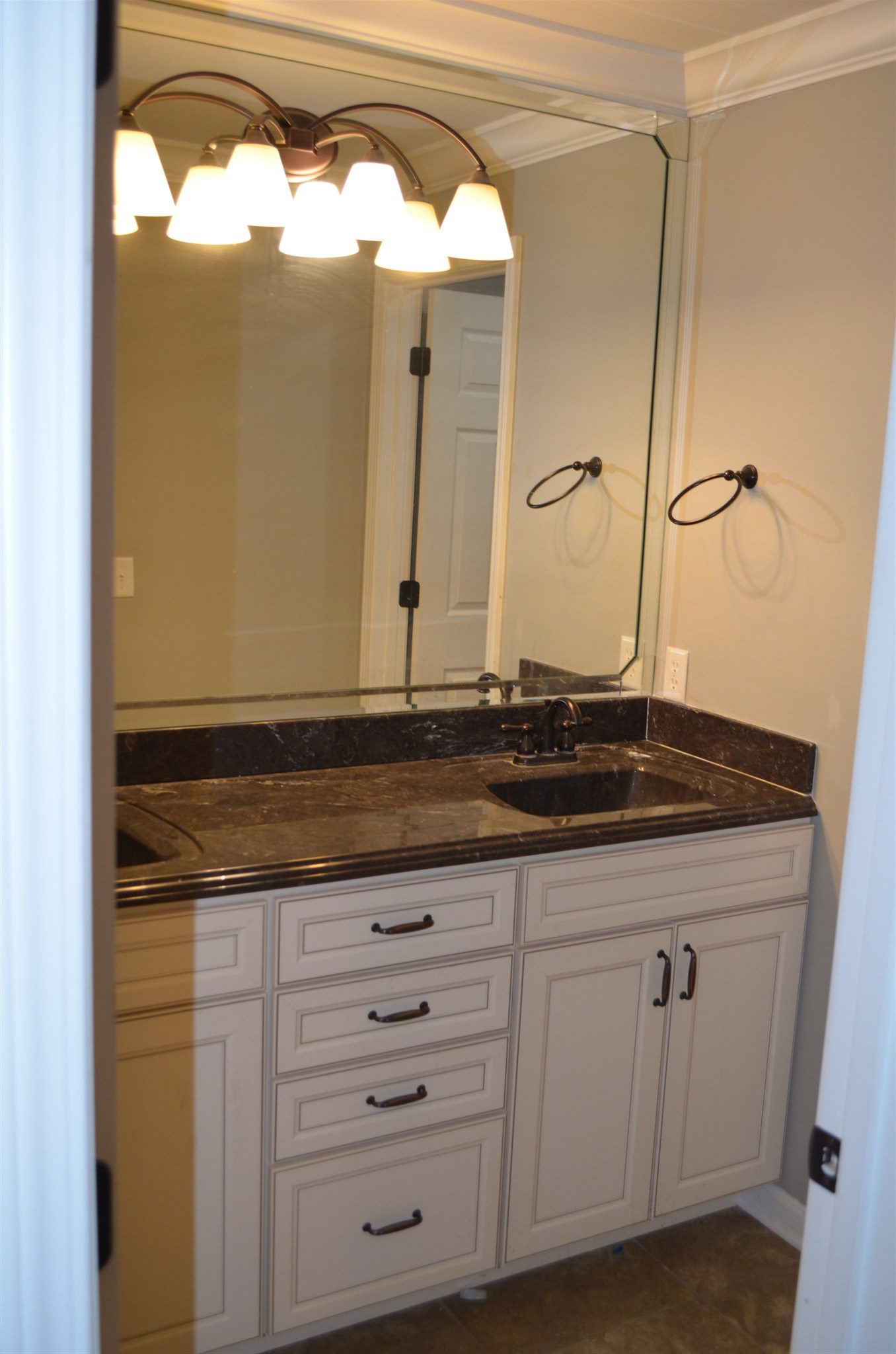 8300 Roberts Ridge Road Newburgh, IN 47630 - Photo 24 of 35 Gallery Image 24