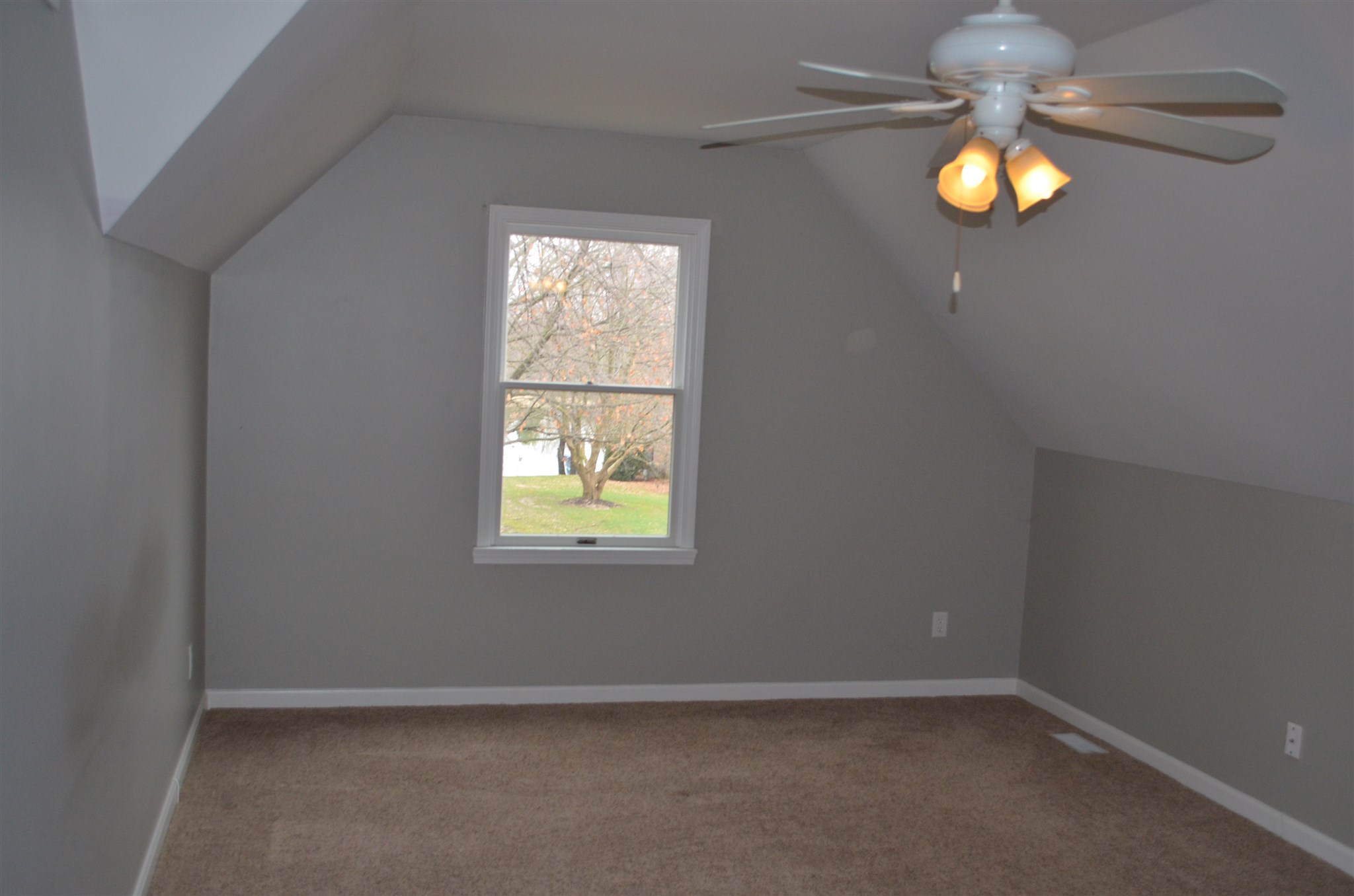 8300 Roberts Ridge Road Newburgh, IN 47630 - Photo 30 of 35 Gallery Image 30