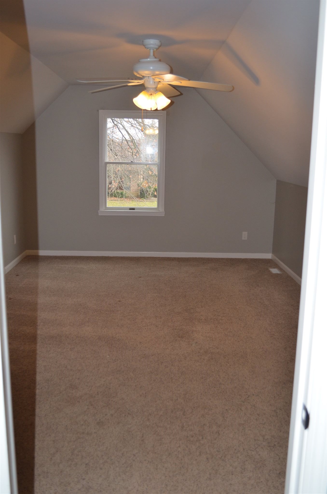 8300 Roberts Ridge Road Newburgh, IN 47630 - Photo 31 of 35 Gallery Image 31