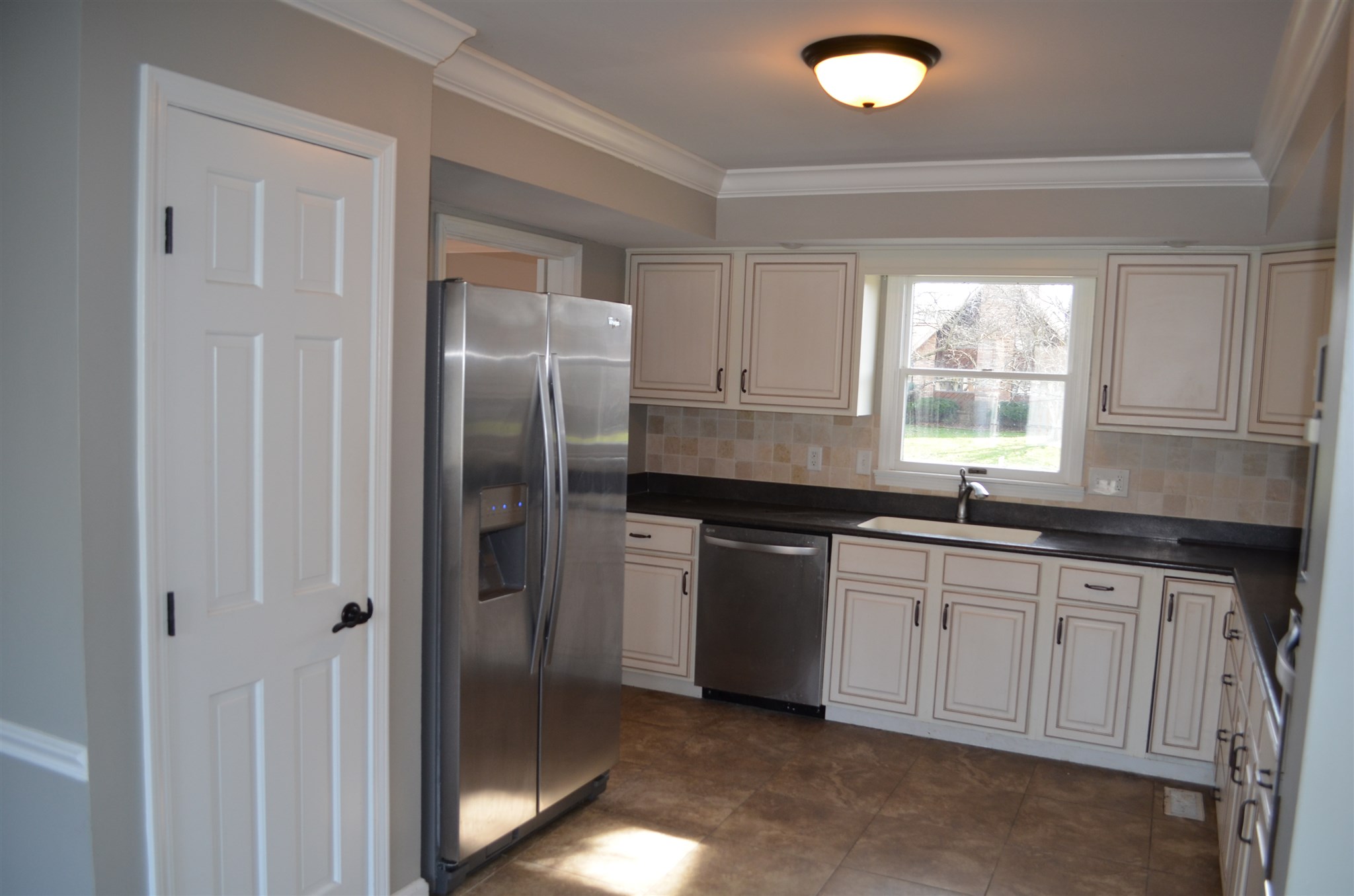 8300 Roberts Ridge Road Newburgh, IN 47630 - Photo 9 of 35 Gallery Image 9