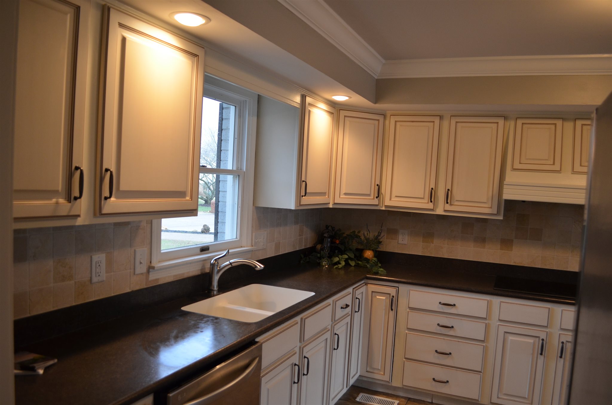 8300 Roberts Ridge Road Newburgh, IN 47630 - Photo 10 of 35 Gallery Image 10