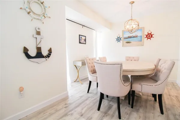 $8,000 | 2232 Pine Terrace, Sarasota, FL 34231