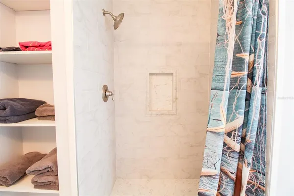 $8,000 | 2232 Pine Terrace, Sarasota, FL 34231