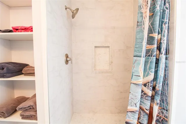 $8,000 | 2232 Pine Terrace, Sarasota, FL 34231