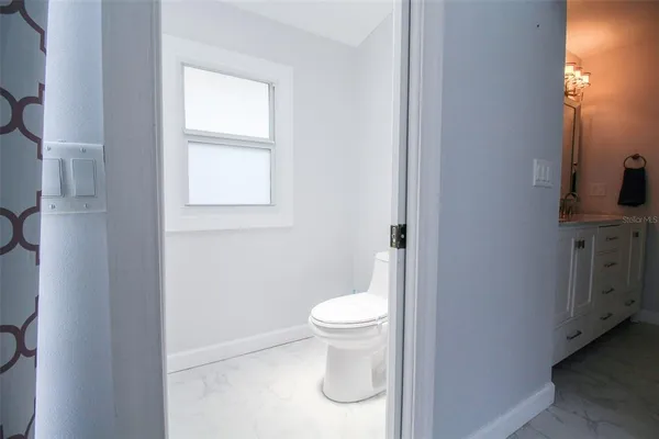 $8,000 | 2232 Pine Terrace, Sarasota, FL 34231