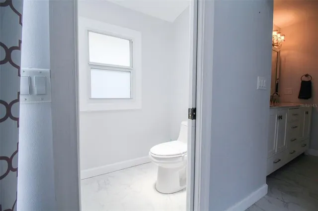 $8,000 | 2232 Pine Terrace, Sarasota, FL 34231