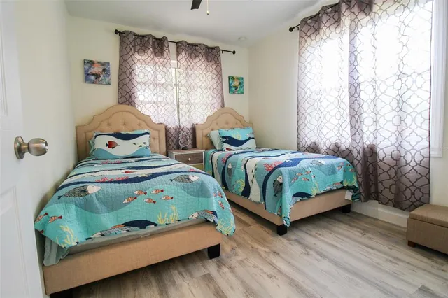 $8,000 | 2232 Pine Terrace, Sarasota, FL 34231