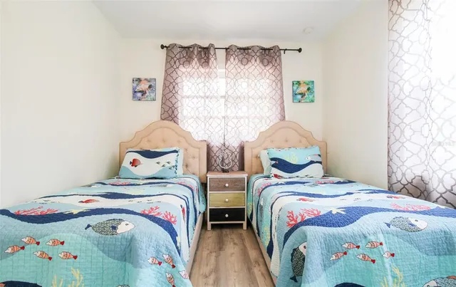 $8,000 | 2232 Pine Terrace, Sarasota, FL 34231