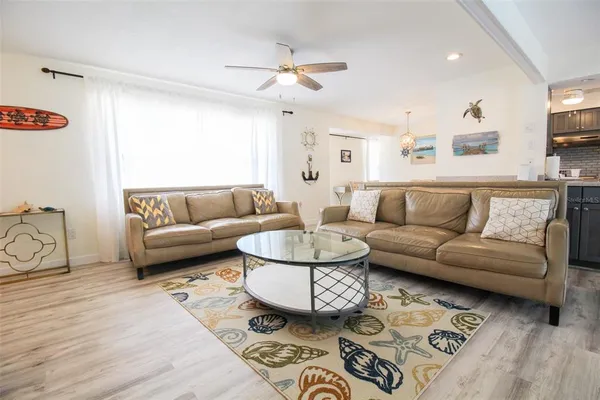 $8,000 | 2232 Pine Terrace, Sarasota, FL 34231