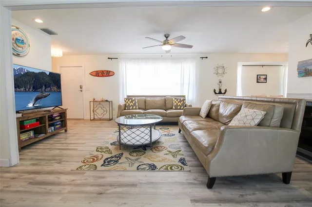 $8,000 | 2232 Pine Terrace, Sarasota, FL 34231