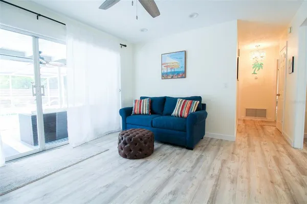 $8,000 | 2232 Pine Terrace, Sarasota, FL 34231