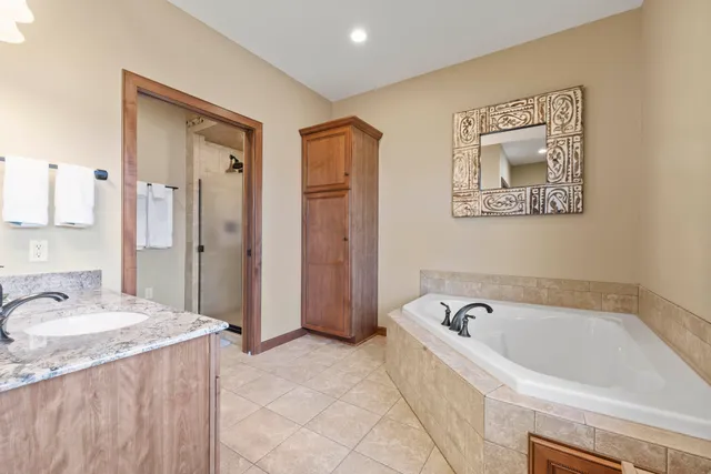 $435,000 | 514 South Pier Drive, Unit 1, Sheboygan, WI 53081