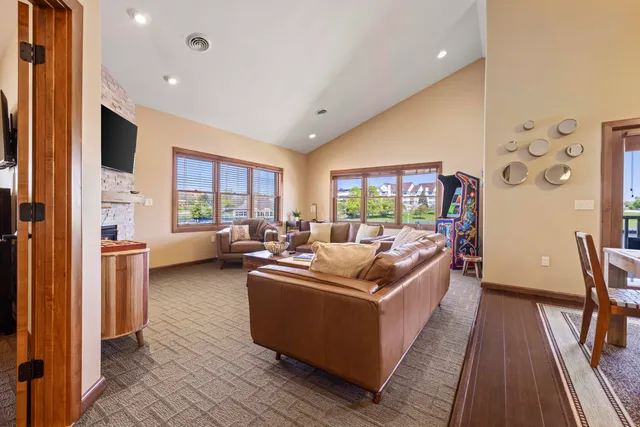 $435,000 | 514 South Pier Drive, Unit 1, Sheboygan, WI 53081