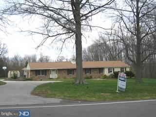 1653 Landis Road Norristown, PA 19403 - Photo 1 of 5 Gallery Image 1