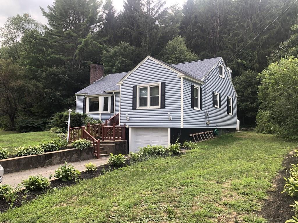440 Worcester Road Barre, MA 01005 - Photo 2 of 25 Gallery Image 2
