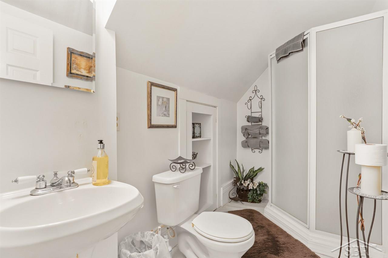953 Amelith Road Freeland, MI 48623 - Photo 29 of 46