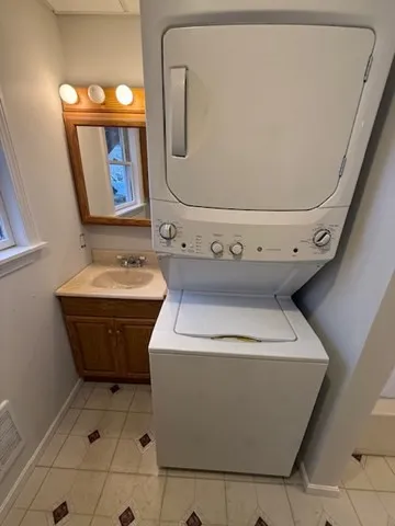 $3,300 | 60 Haines Street, Unit SF, Medford, MA 02155