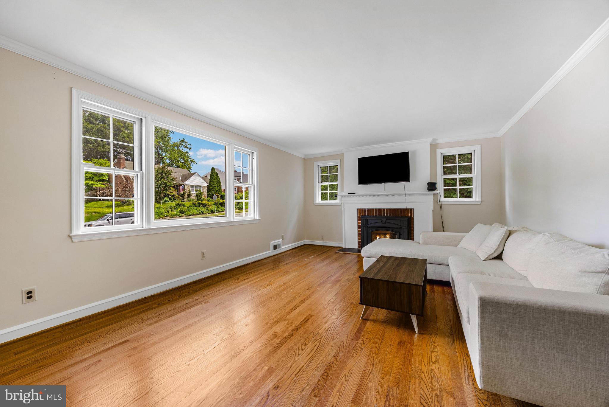 1417 Glendale Road Baltimore, MD 21239 - Photo 5 of 45