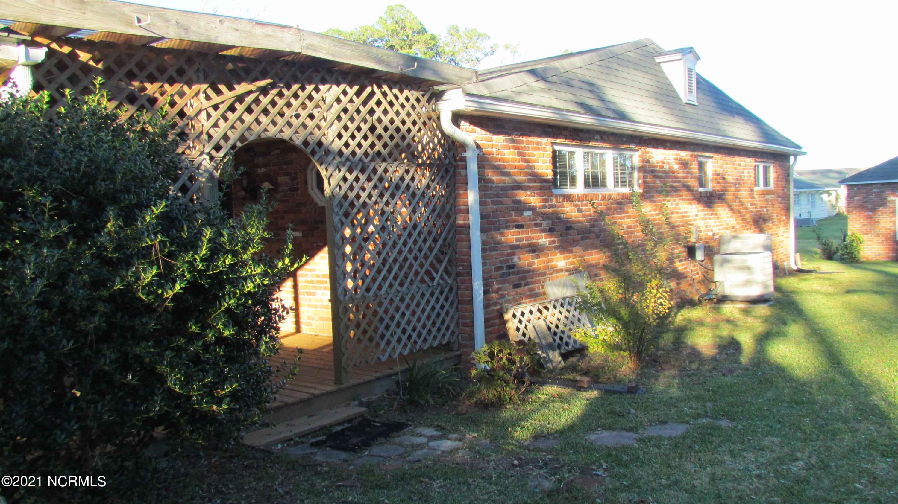 246 Shell Landing Road Beaufort, NC 28516 - Photo 11 of 47 IMG_4350