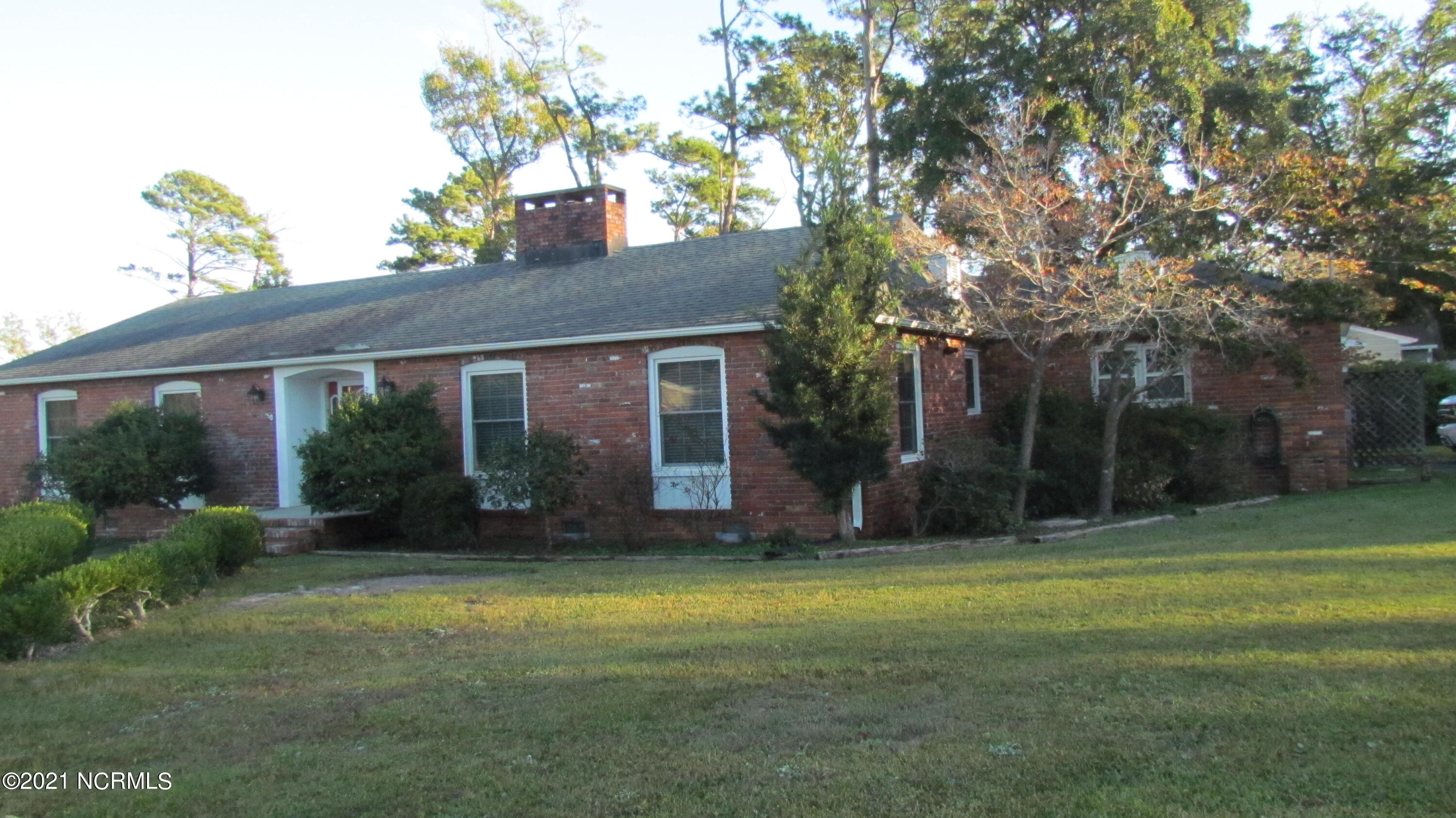 246 Shell Landing Road Beaufort, NC 28516 - Photo 4 of 47 IMG_4356