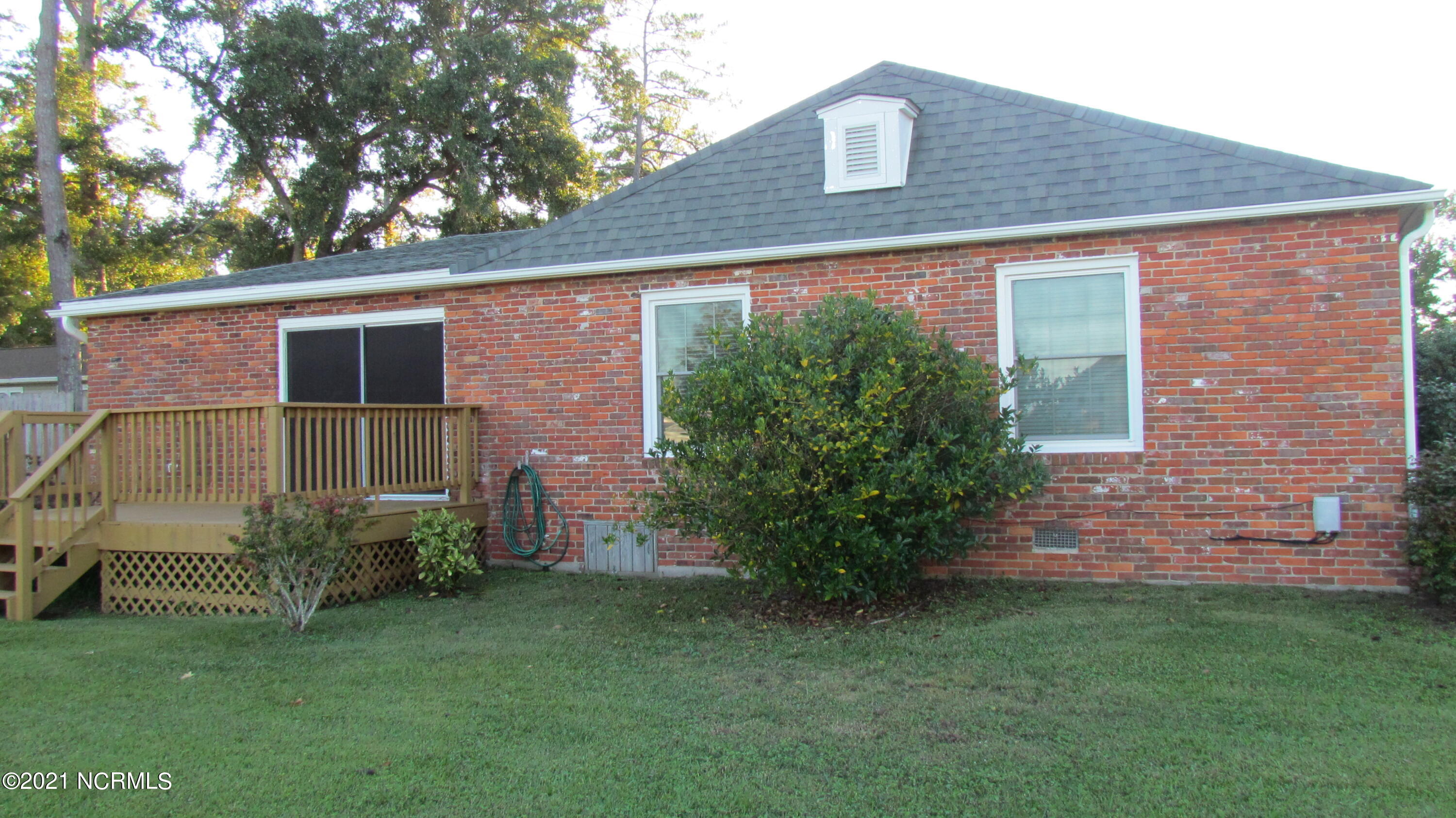 246 Shell Landing Road Beaufort, NC 28516 - Photo 5 of 47 IMG_4355