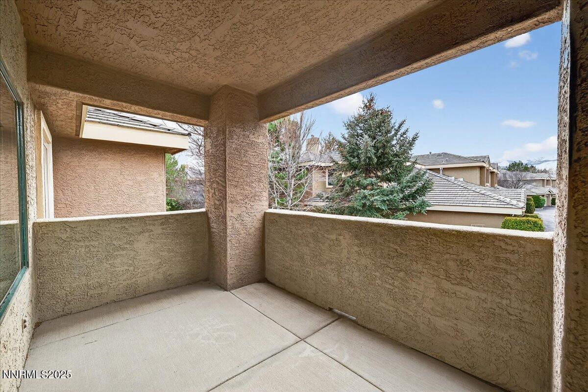900 South Meadows Parkway, Unit 2322 Reno, NV 89521 - Photo 26 of 40 a view of balcony