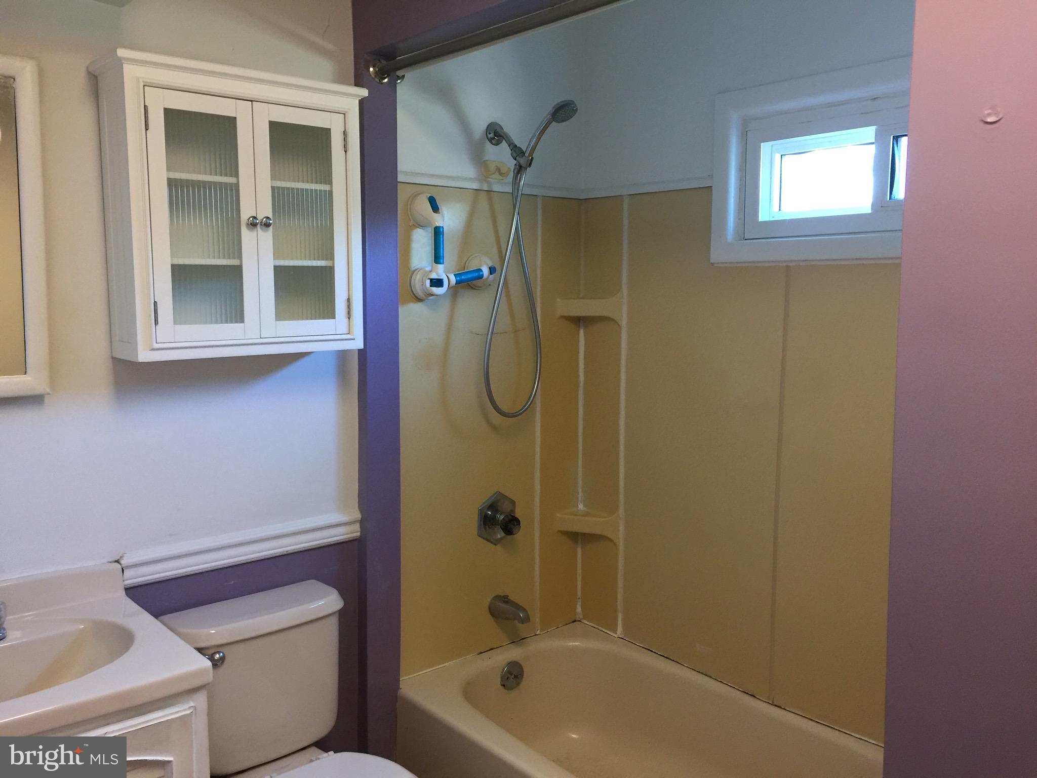 335 Walgrove Road Reisterstown, MD 21136 - Photo 10 of 10 Bathroom
