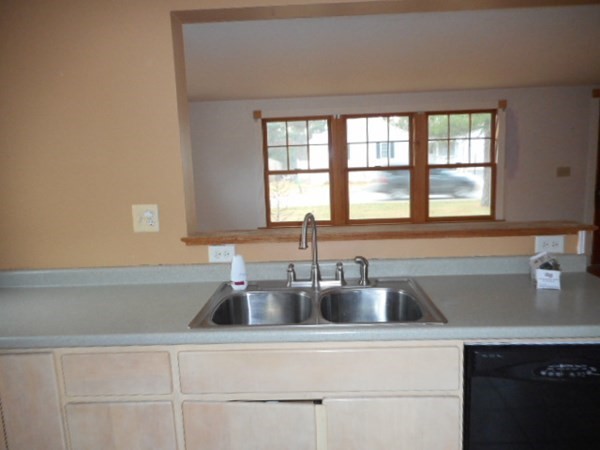 98 Swifts Beach Road Wareham, MA 02571 - Photo 6 of 16 Gallery Image 6