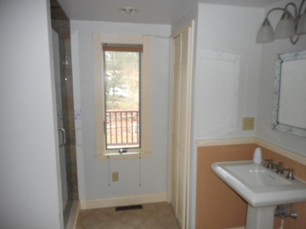 98 Swifts Beach Road Wareham, MA 02571 - Photo 8 of 16 Gallery Image 8