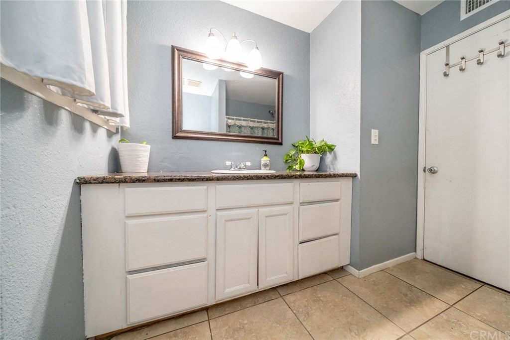2725 McAllister Street Riverside, CA 92503 - Photo 37 of 51 Gallery Image 37