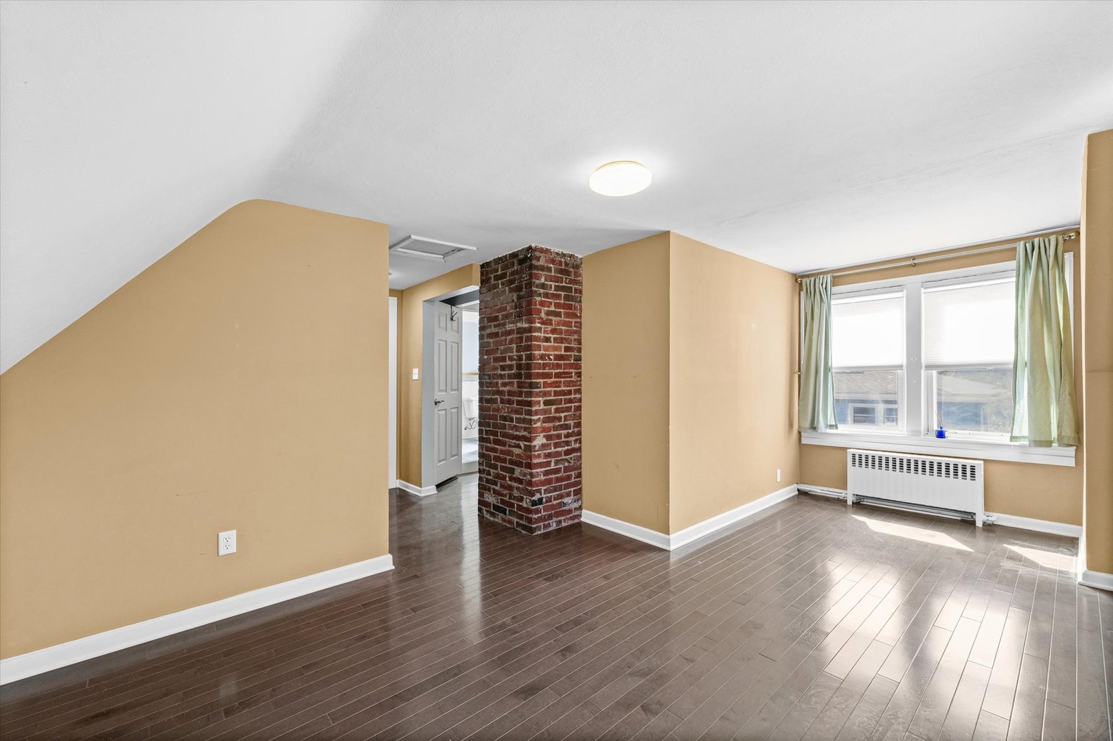 605 South Russell Street Champaign, IL 61821 - Photo 17 of 27