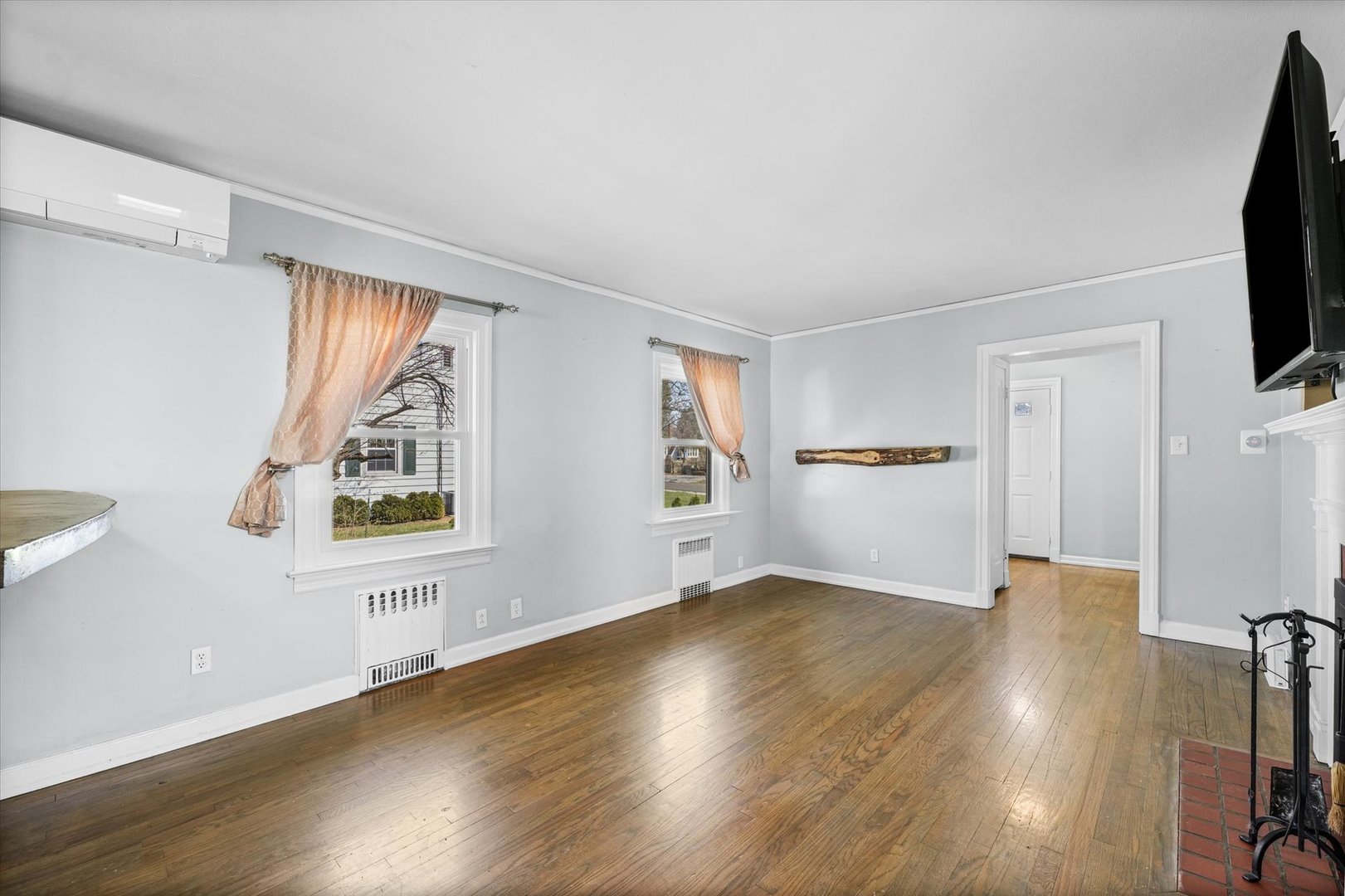 605 South Russell Street Champaign, IL 61821 - Photo 6 of 27