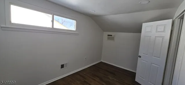 $4,000 | 260 Everett Road, Parsippany, NJ 07054