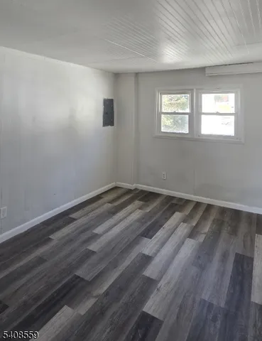 $4,000 | 260 Everett Road, Parsippany, NJ 07054