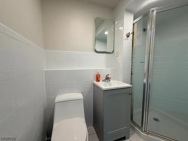 $3,800 | 260 Everett Road, Parsippany, NJ 07054