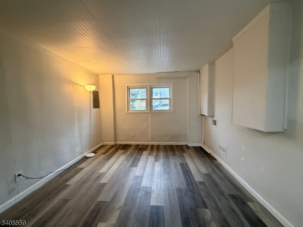 $3,800 | 260 Everett Road, Parsippany, NJ 07054