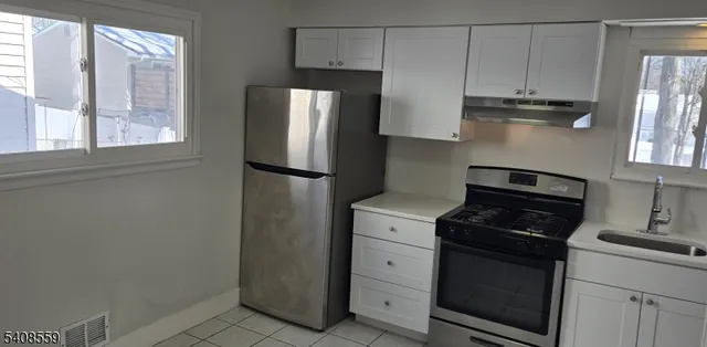 $4,000 | 260 Everett Road, Parsippany, NJ 07054