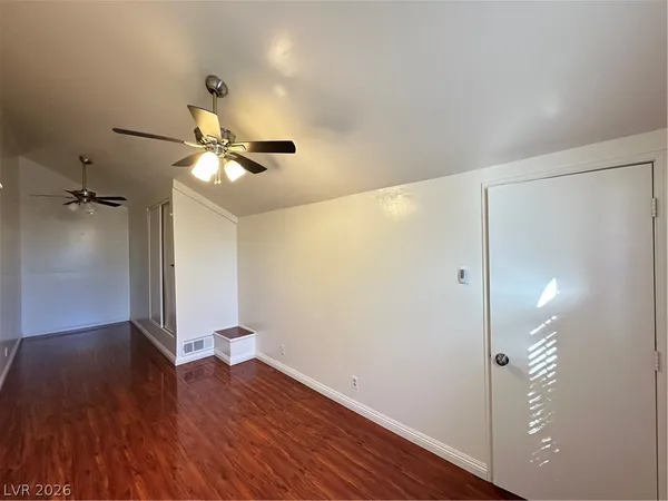 $1,195 | 3923 Gogo Way, Unit 105, Las Vegas, NV 89103