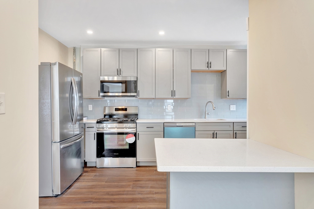 105 School Street, Unit 2 Boston, MA 02119 - Photo 24 of 26