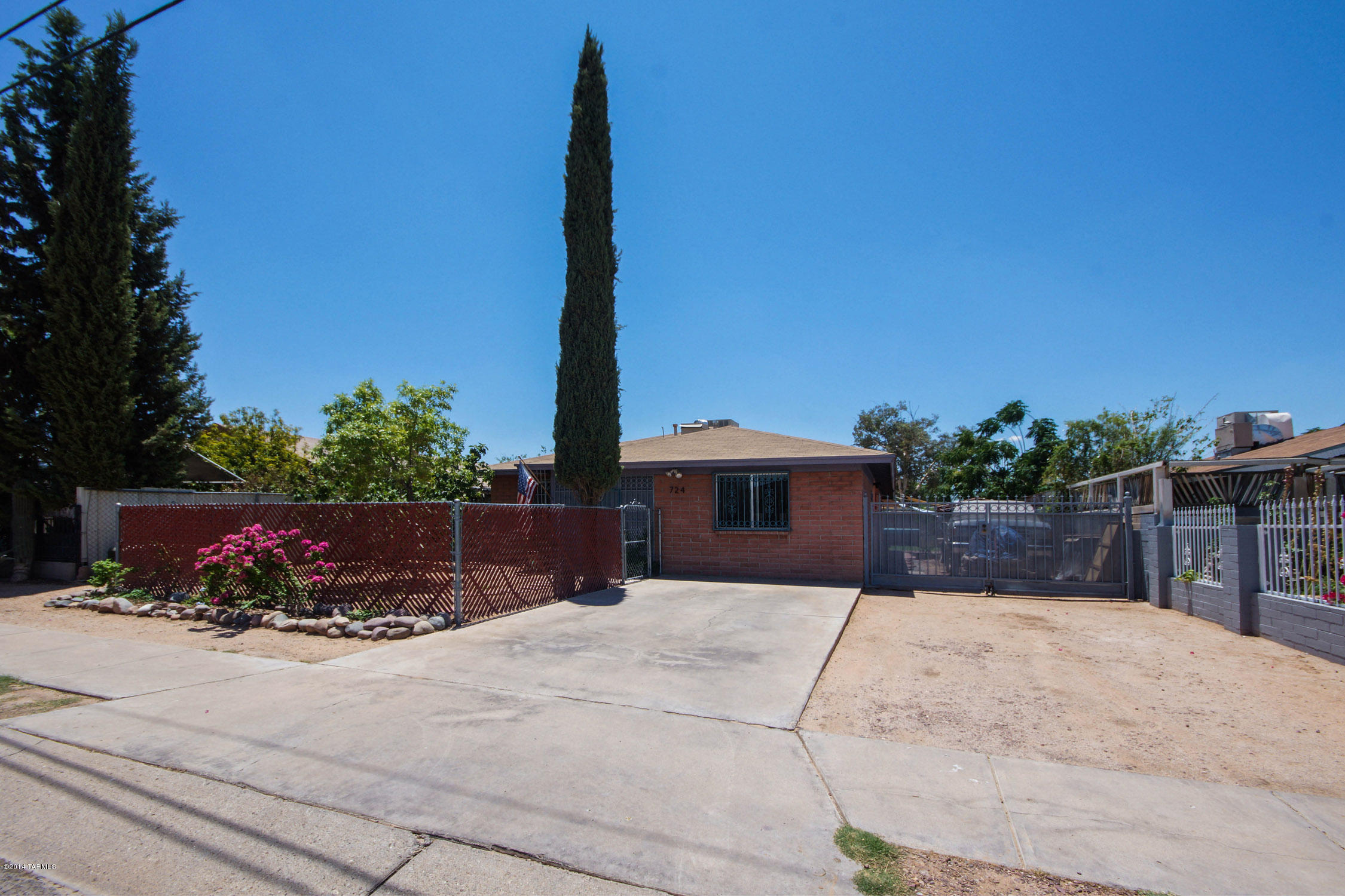 724 East Bantam Road Tucson, AZ 85706 - Photo 1 of 10 Gallery Image 1