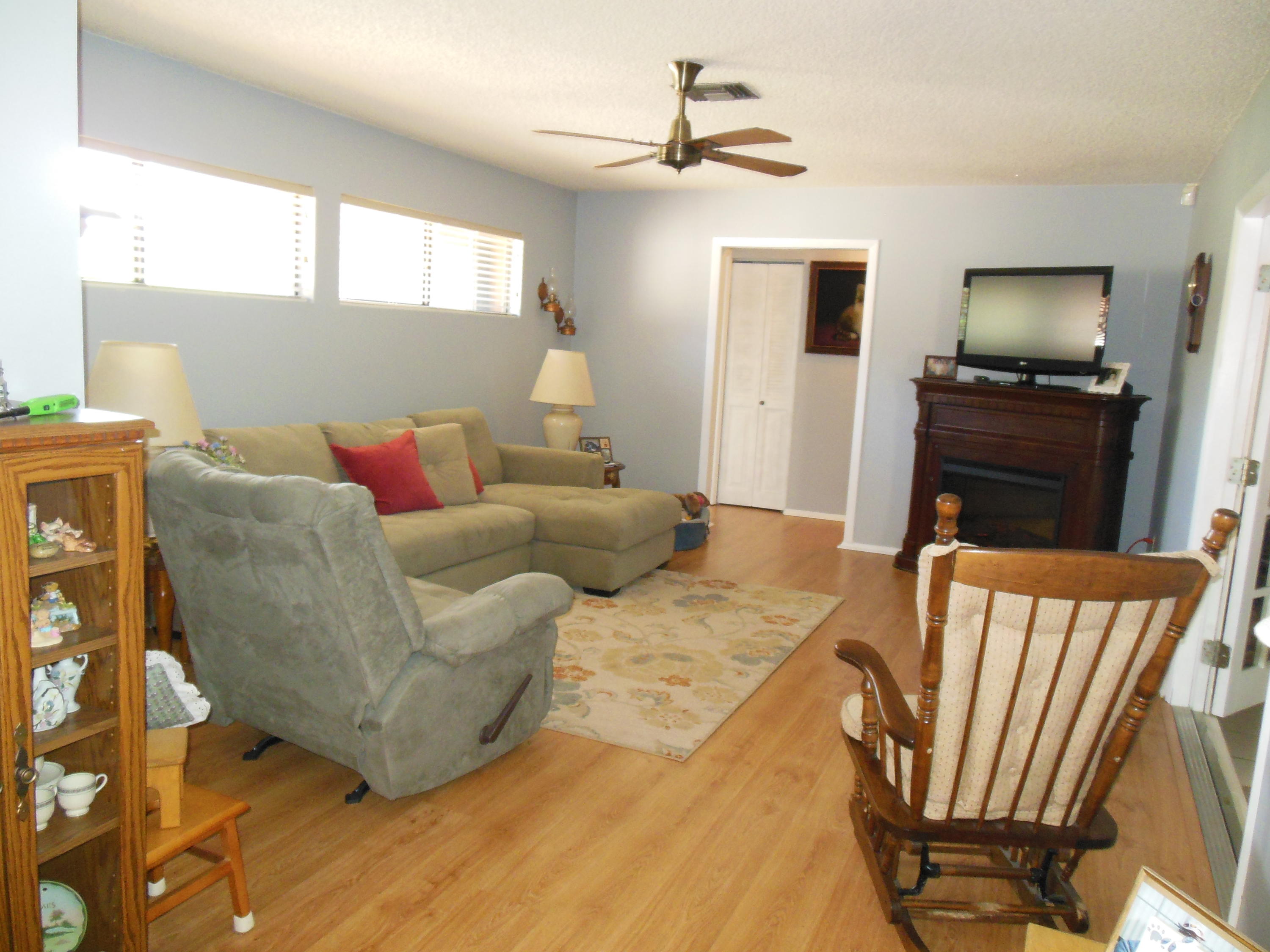5717 Raintree Trail Fort Pierce, FL 34982 - Photo 11 of 24 Living Room